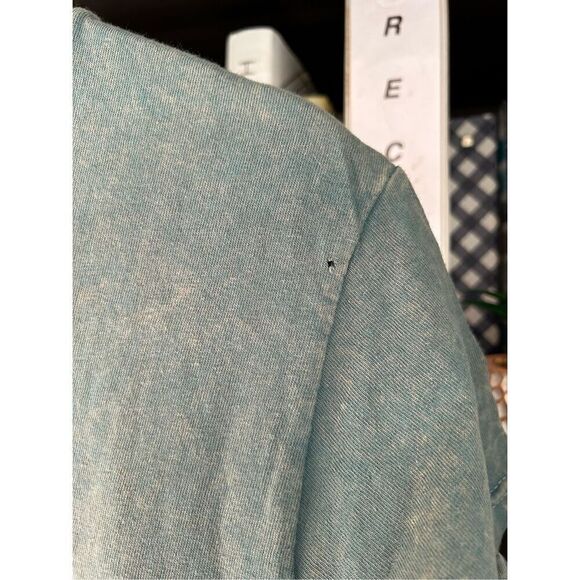 🐿️ NWOT Outkast Mineral Wash Green Short Sleeve Graphic Tee Unisex Small - Picture 4 of 4